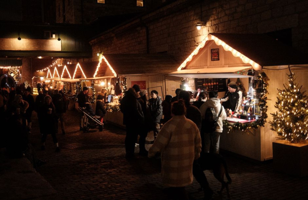 Kerstmarkt Saarbrücken voor ondernemers: relaties ontmoeten in de grensregio