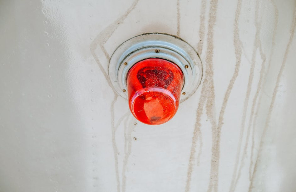 Inbraakbeveiliging alarmsysteem: zo houd je inbrekers buiten de deur