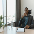 Zorgt een goede bureaustoel voor lagere ziektekosten?
